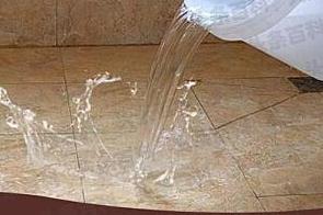 周口市漏水维修 免砸砖防水材料该如何施工